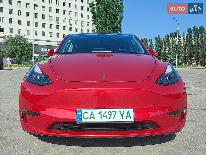 Внедорожник / Кроссовер Tesla Model Y 2023 в Черкассах
