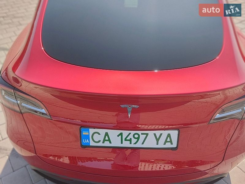 Внедорожник / Кроссовер Tesla Model Y 2023 в Черкассах