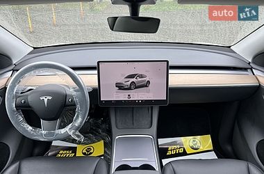 Внедорожник / Кроссовер Tesla Model Y 2023 в Львове