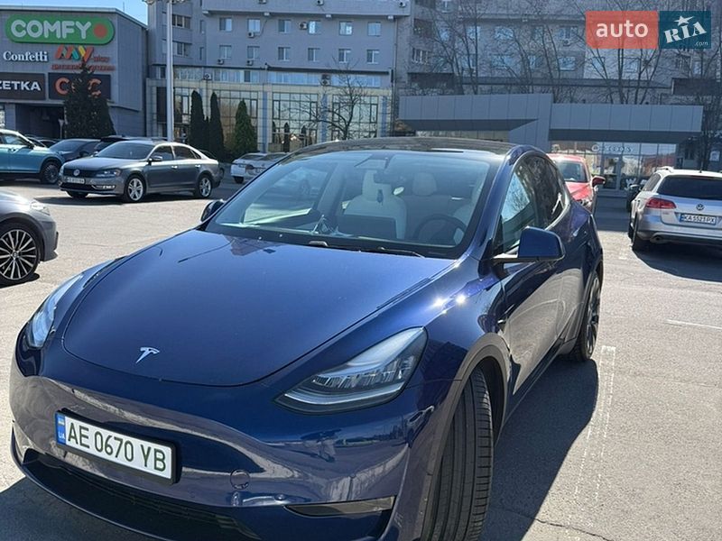 Позашляховик / Кросовер Tesla Model Y 2020 в Дніпрі