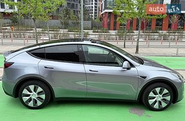 Позашляховик / Кросовер Tesla Model Y 2024 в Києві