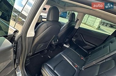 Внедорожник / Кроссовер Tesla Model Y 2021 в Одессе