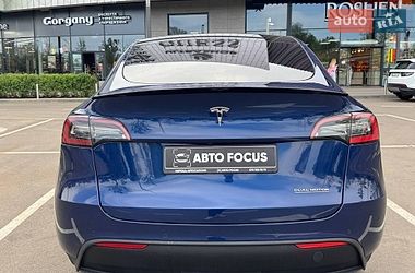 Внедорожник / Кроссовер Tesla Model Y 2021 в Киеве