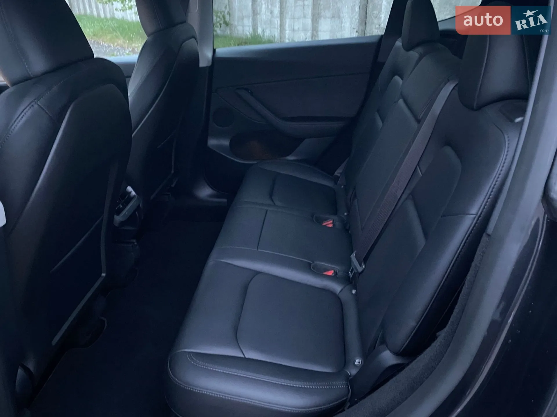 2024 Tesla Model Y - мініатюра 47
