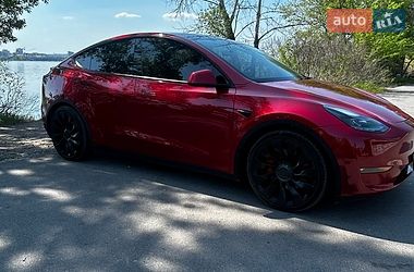 Внедорожник / Кроссовер Tesla Model Y 2023 в Днепре