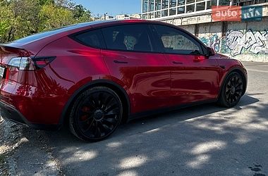 Внедорожник / Кроссовер Tesla Model Y 2023 в Днепре
