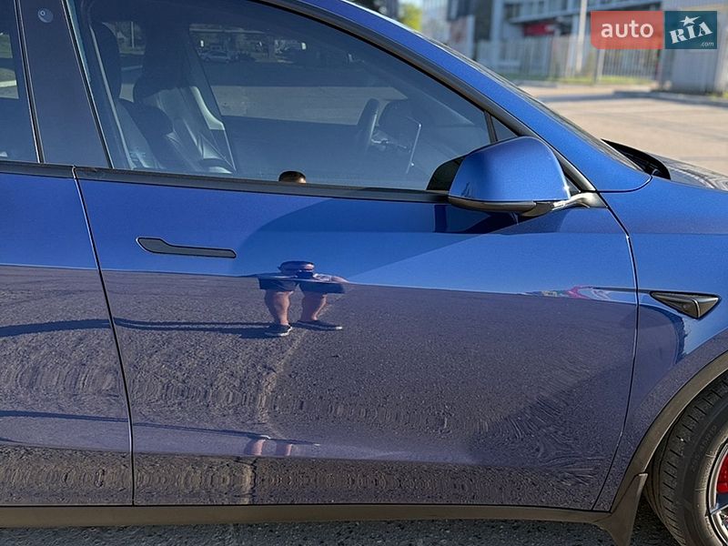Внедорожник / Кроссовер Tesla Model Y 2021 в Харькове