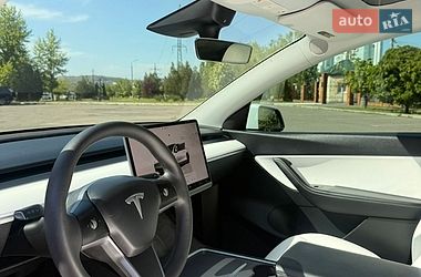 Внедорожник / Кроссовер Tesla Model Y 2022 в Кривом Роге