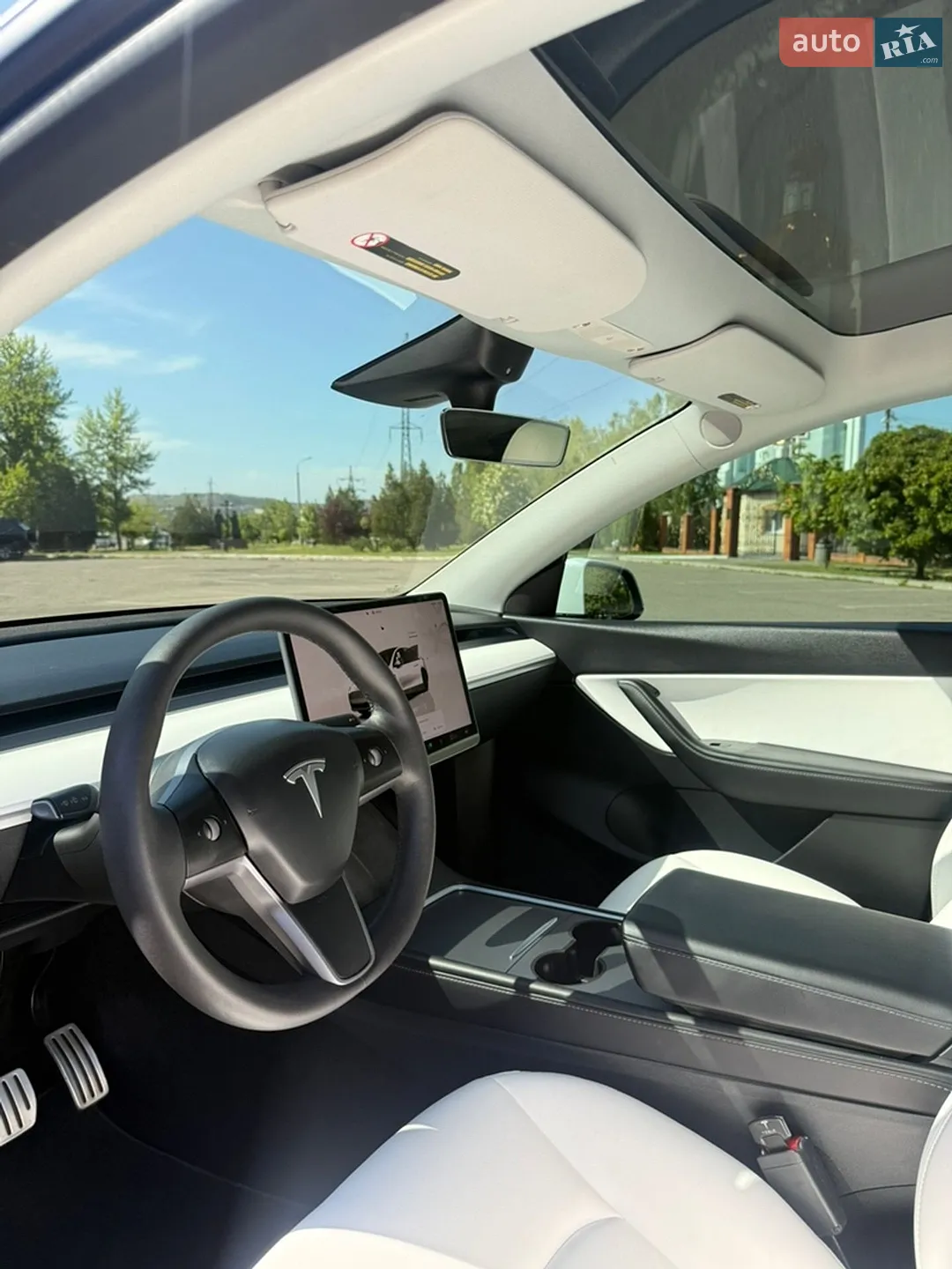 2022 Tesla Model Y - мініатюра 5