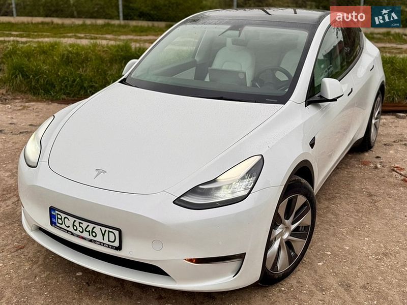 Внедорожник / Кроссовер Tesla Model Y 2021 в Львове