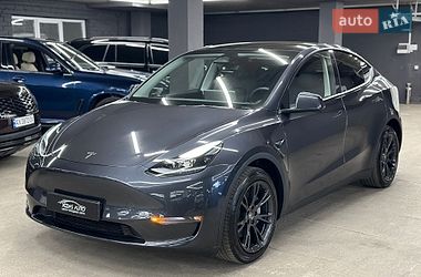 Позашляховик / Кросовер Tesla Model Y 2024 в Харкові