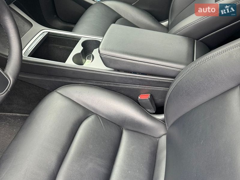 Внедорожник / Кроссовер Tesla Model Y 2022 в Одессе