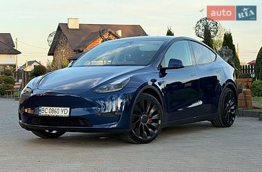 Внедорожник / Кроссовер Tesla Model Y 2024 в Стрые