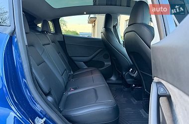 Внедорожник / Кроссовер Tesla Model Y 2024 в Стрые