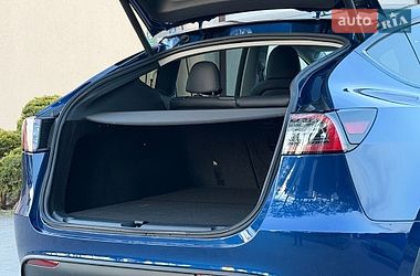 Внедорожник / Кроссовер Tesla Model Y 2024 в Стрые