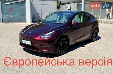 Позашляховик / Кросовер Tesla Model Y 2023 в Дніпрі