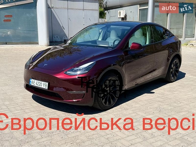 Позашляховик / Кросовер Tesla Model Y 2023 в Дніпрі