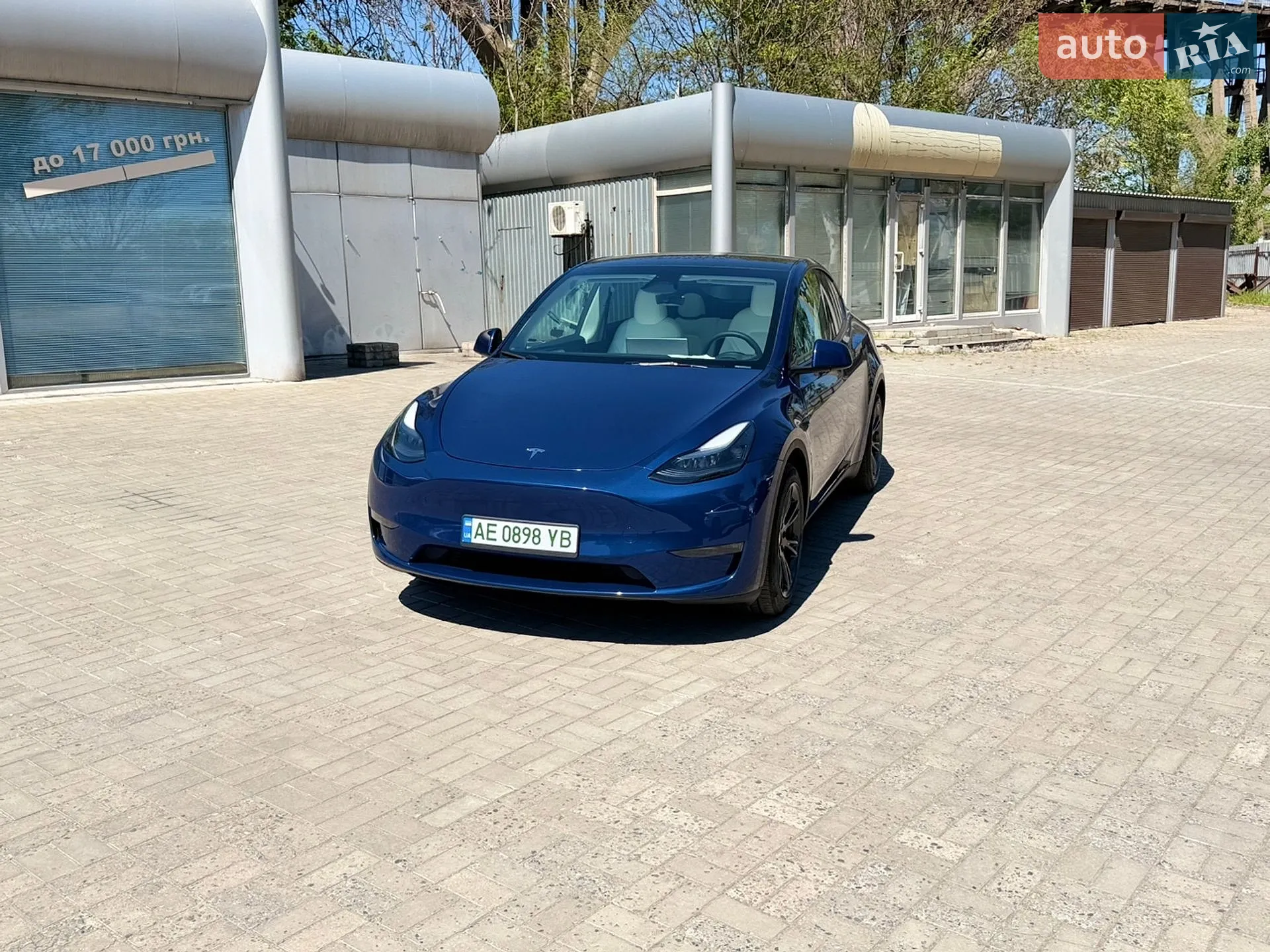 2024 Tesla Model Y - мініатюра 22