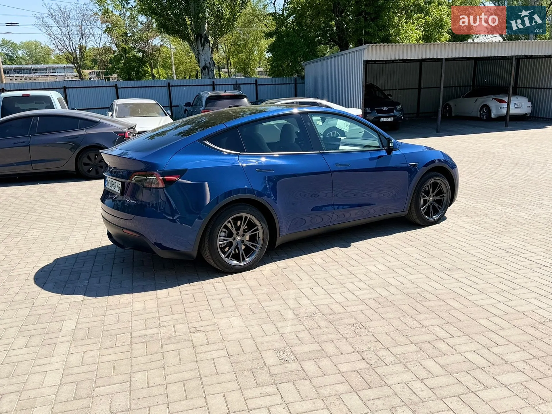 2024 Tesla Model Y - мініатюра 18