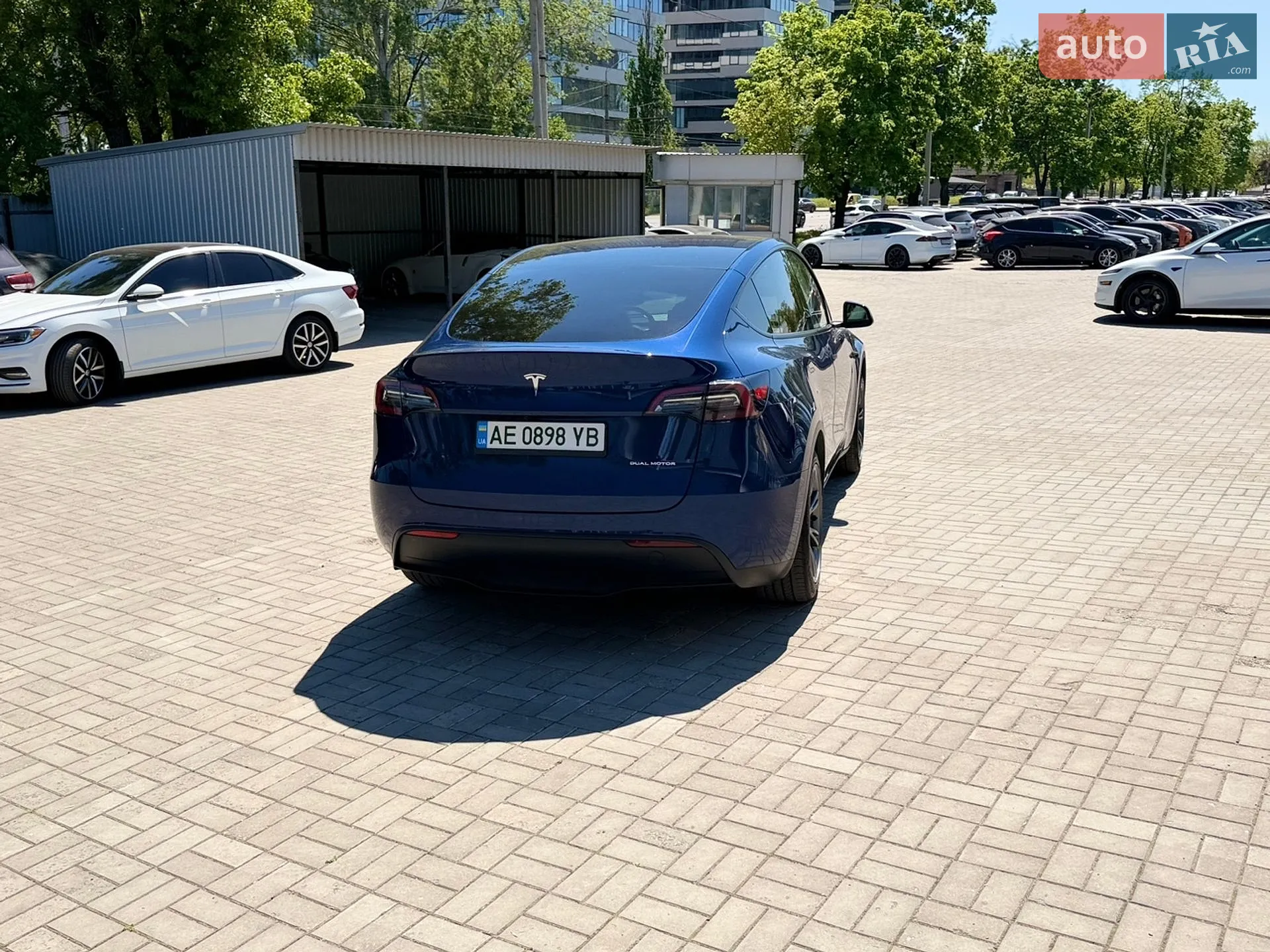2024 Tesla Model Y - мініатюра 16
