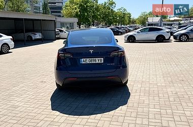 Позашляховик / Кросовер Tesla Model Y 2024 в Дніпрі фото 15 Позашляховик / Кросовер Tesla Model Y 2024 в Дніпрі