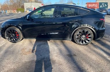 Позашляховик / Кросовер Tesla Model Y 2024 в Рівному