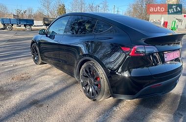 Позашляховик / Кросовер Tesla Model Y 2024 в Рівному
