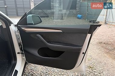 Позашляховик / Кросовер Tesla Model Y 2023 в Лісниках