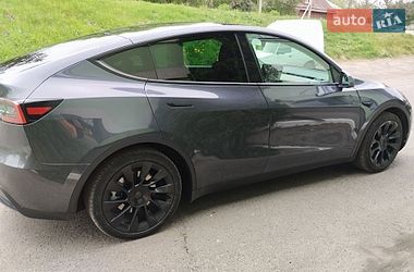 Внедорожник / Кроссовер Tesla Model Y 2021 в Ровно