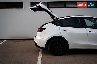 Внедорожник / Кроссовер Tesla Model Y 2020 в Хмельницком
