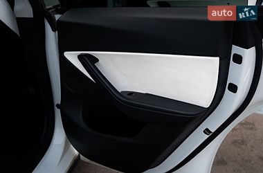 Внедорожник / Кроссовер Tesla Model Y 2020 в Хмельницком