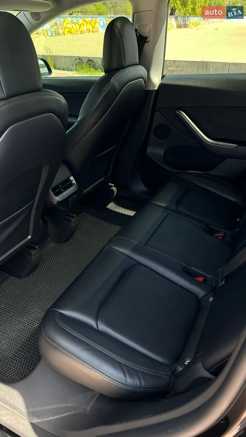 2022 Tesla Model Y - мініатюра 19