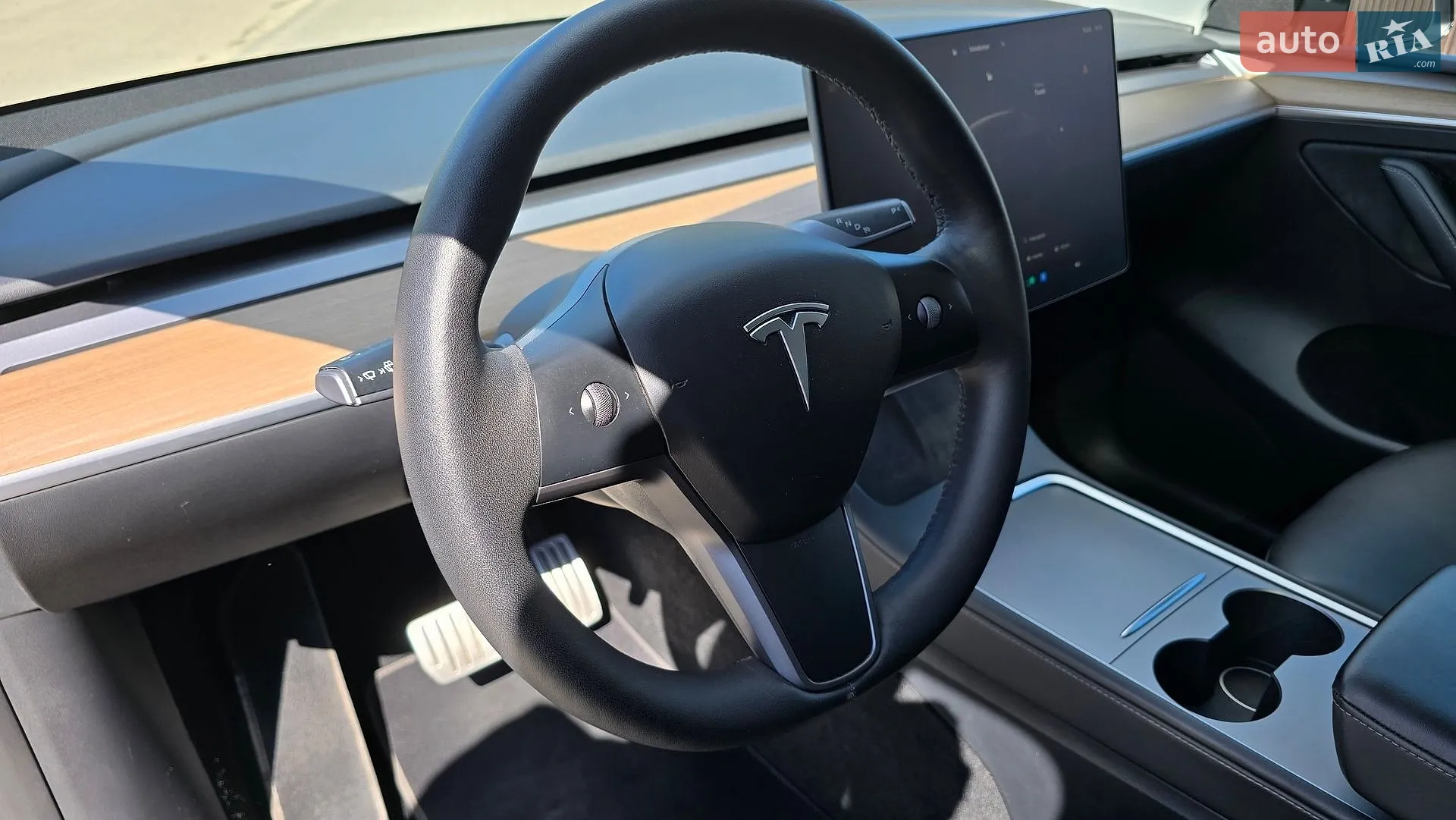 2023 Tesla Model Y - мініатюра 36