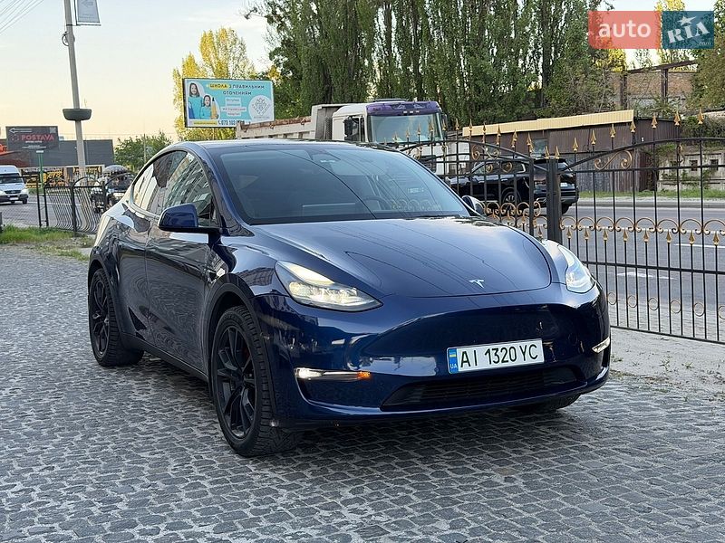 Внедорожник / Кроссовер Tesla Model Y 2022 в Киеве
