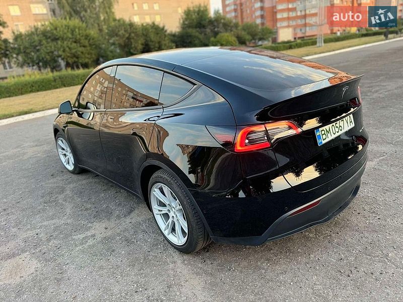 Позашляховик / Кросовер Tesla Model Y 2021 в Сумах