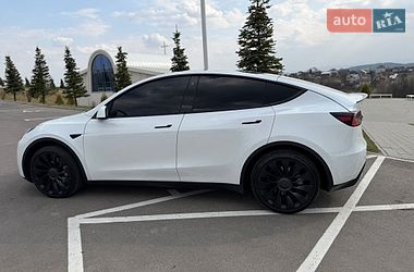 Внедорожник / Кроссовер Tesla Model Y 2021 в Ивано-Франковске
