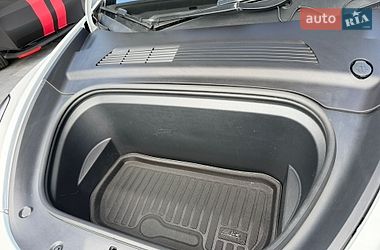 Внедорожник / Кроссовер Tesla Model Y 2021 в Ивано-Франковске