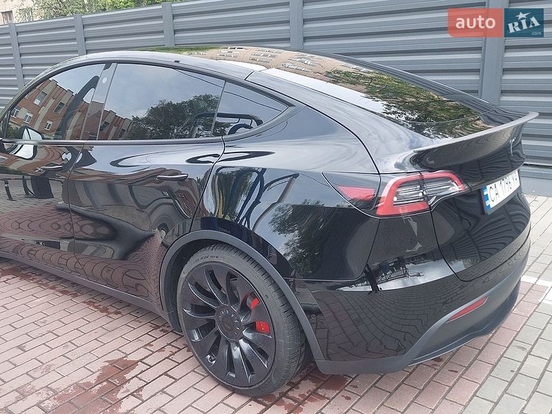 Позашляховик / Кросовер Tesla Model Y 2022 в Черкасах фото 7 Позашляховик / Кросовер Tesla Model Y 2022 в Черкасах