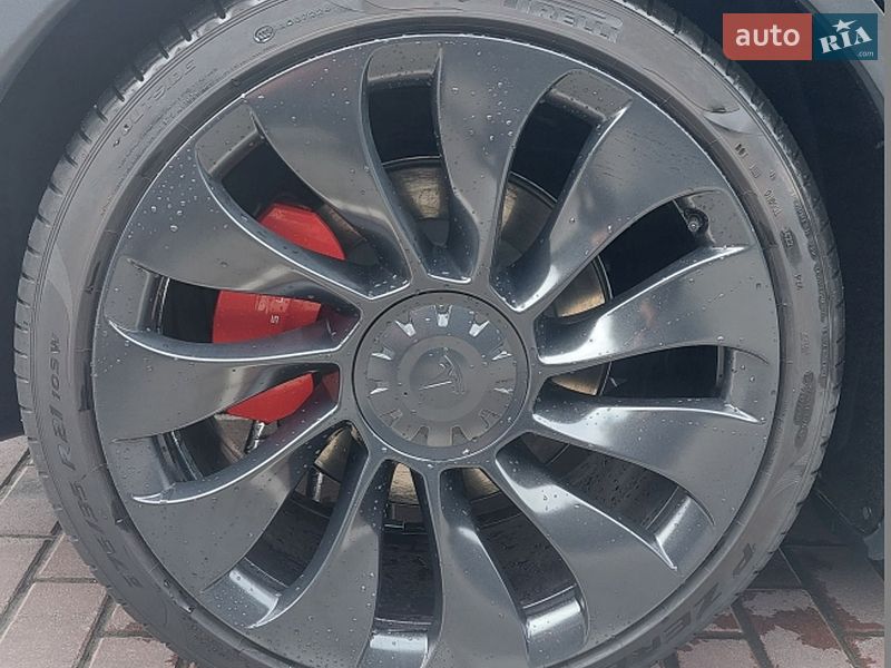Позашляховик / Кросовер Tesla Model Y 2022 в Черкасах фото 12 Позашляховик / Кросовер Tesla Model Y 2022 в Черкасах