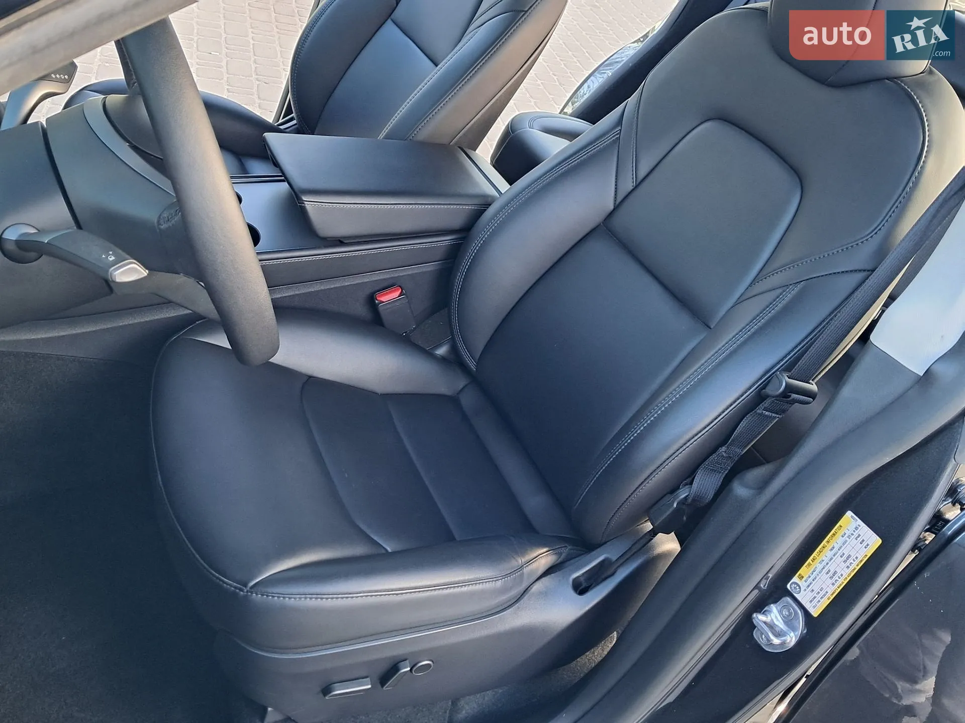 2024 Tesla Model Y - мініатюра 41