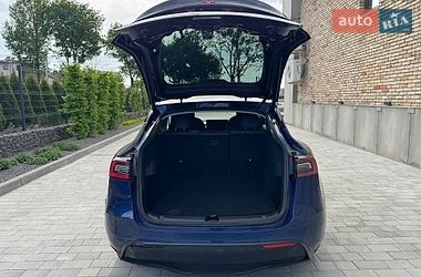 Внедорожник / Кроссовер Tesla Model Y 2021 в Луцке