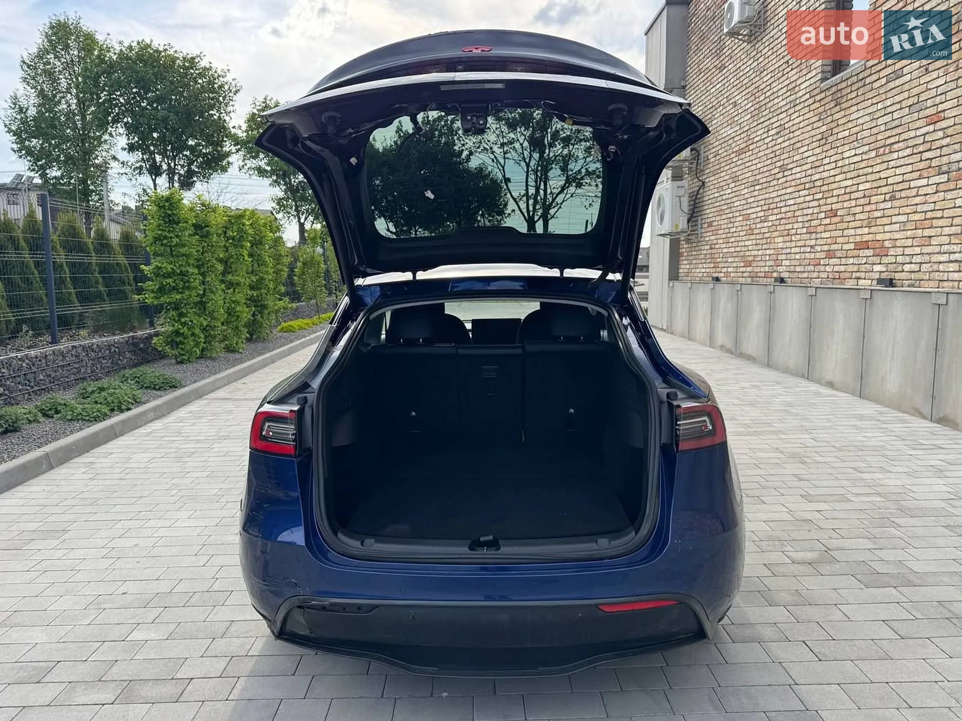 2021 Tesla Model Y - мініатюра 12
