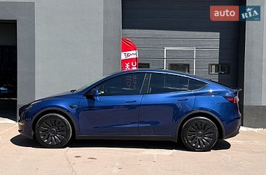 Позашляховик / Кросовер Tesla Model Y 2024 в Києві фото 6 Позашляховик / Кросовер Tesla Model Y 2024 в Києві