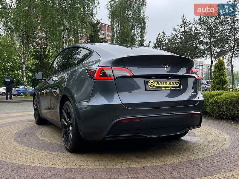 Внедорожник / Кроссовер Tesla Model Y 2021 в Львове