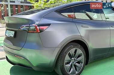 Внедорожник / Кроссовер Tesla Model Y 2023 в Киеве