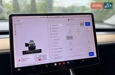 Позашляховик / Кросовер Tesla Model Y 2020 в Яворові