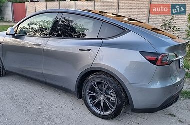 Позашляховик / Кросовер Tesla Model Y 2025 в Дніпрі