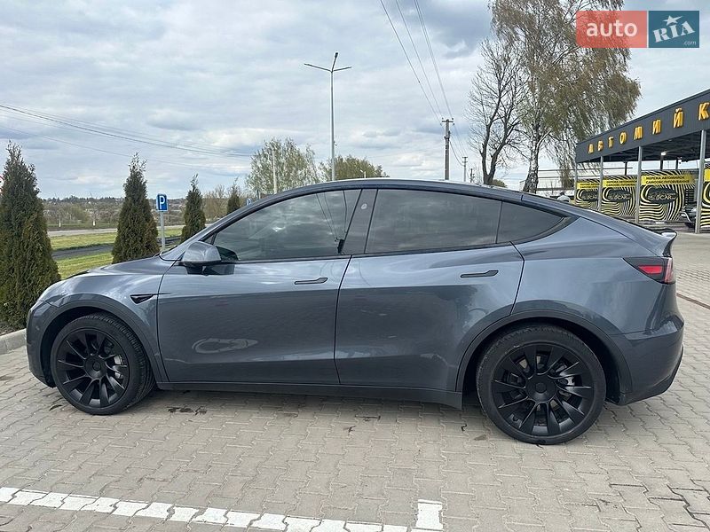 Внедорожник / Кроссовер Tesla Model Y 2023 в Виннице