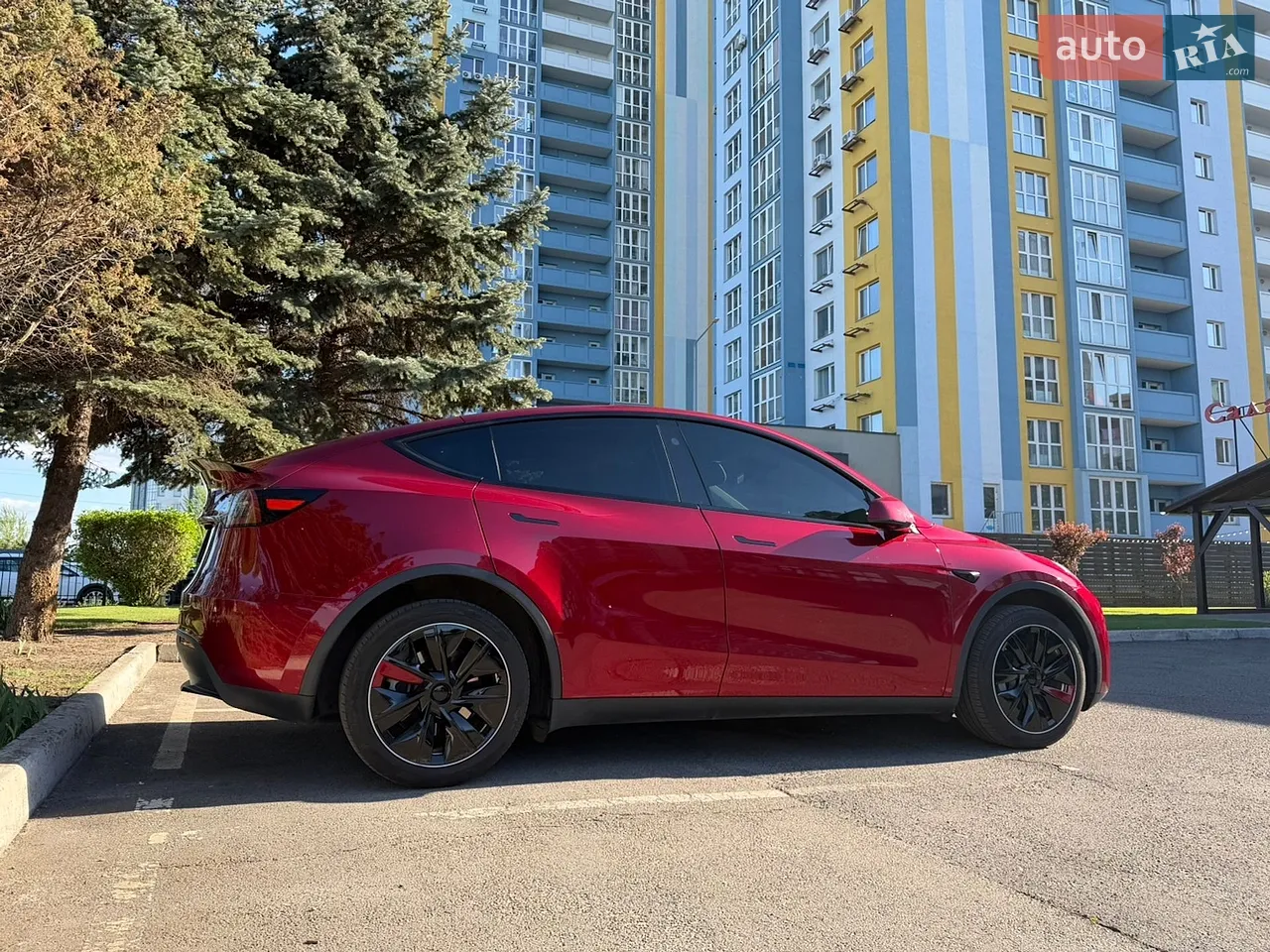 2024 Tesla Model Y - мініатюра 32