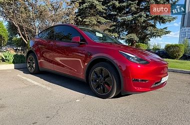 Позашляховик / Кросовер Tesla Model Y 2024 в Києві